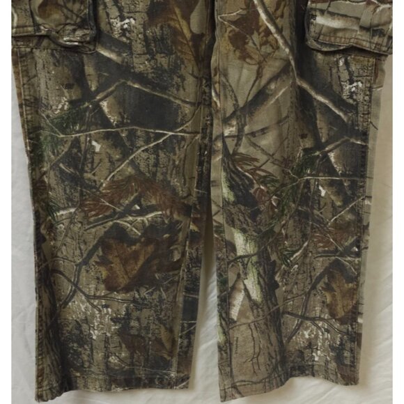 Realtree AP HD Womens Small 6-8 Camo Cargo Hunting Hiking Field Pants 30X32 - Picture 5 of 12